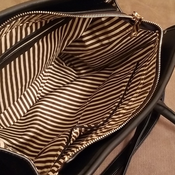 Black handbag with gold studs and hardware - Picture 16 of 16